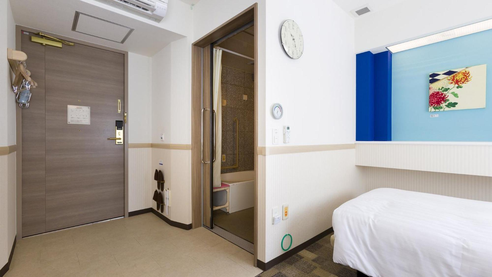 Toyoko Inn Saitama Misato Ekimae Oda fotoğraf
